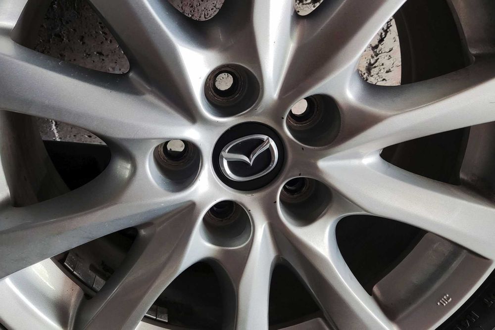 Mazda джанти 17" с летни гуми - 4 бр.