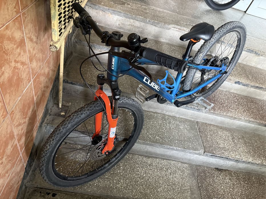 Bicicleta Cube Acid 240