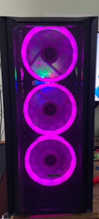 Мощный игровой компьютер стиль и мощь в одном кейсе