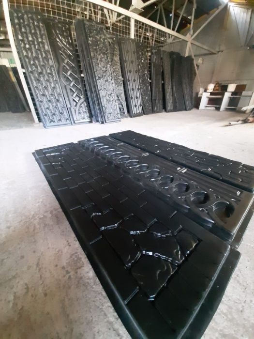 Matrite garduri si stalpi