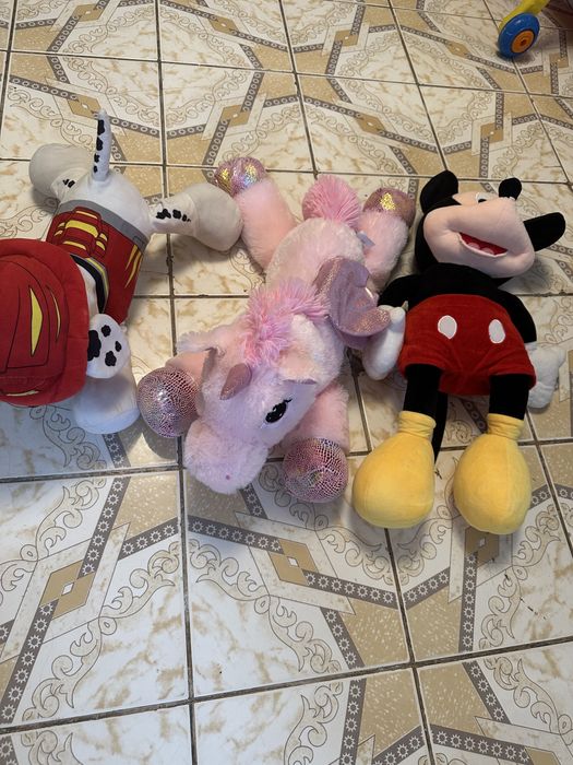 Ursuleti mari in stare foarte buna