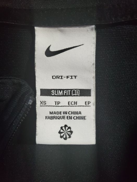 Оригинално горнище Nike Dri-Fit XS