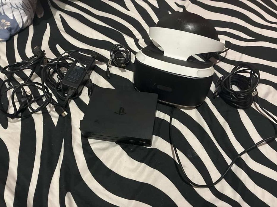 vand casca vr ps 4