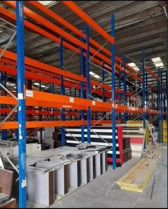 Rafturi metalice profesionale