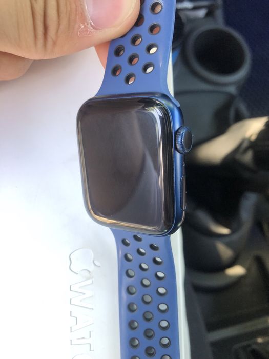 Iwatch 6 44 mm 32 GB full complekt