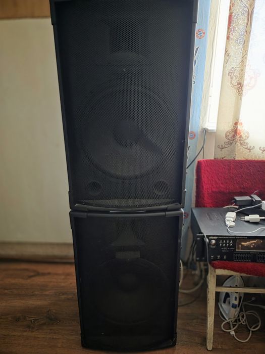 Сватбарски колони BM и усилвател VLLIODOR