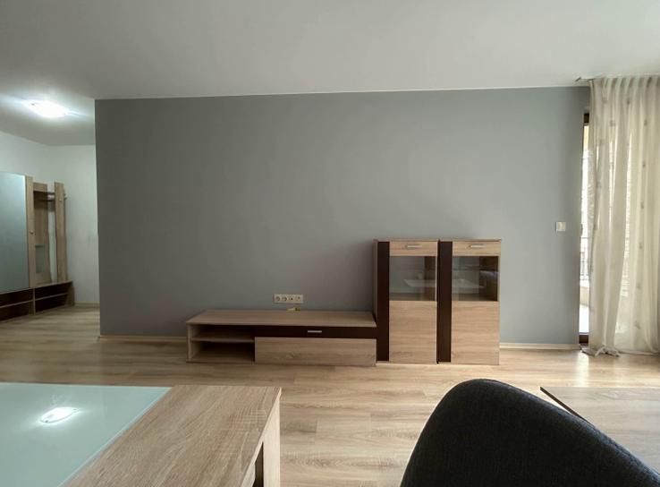 Дава се под наем Тристаен апартамент в София, Белите брези - 86 кв.м за 750 € - Снимка #2