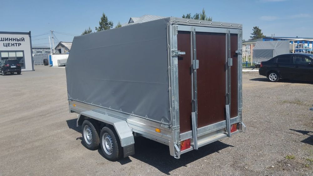 Продам прицеп 4.8 метр