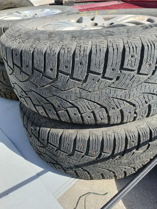 Продам Шины с дисками р15