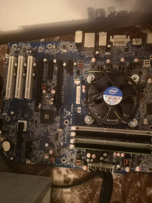 KiT PC  HP Q57 cu I5 540 quad ,cooler,4 Gb RAM,sursă HP doar 60 lei