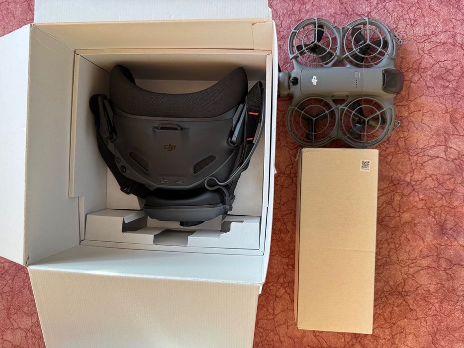 Dji Neo 2 *VR Headset* П