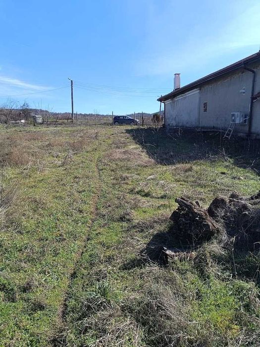 Продава се Къща в с. Лозен, Област Стара Загора - 1340 кв.м за 16 €/кв.м - Снимка #8