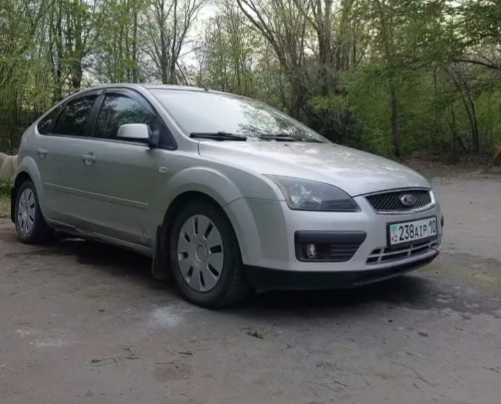Ford focus 2005 год 1.6 механика