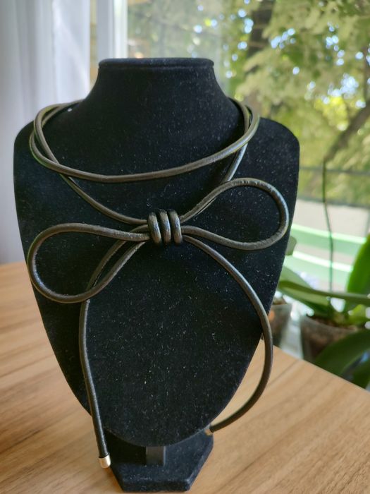 Дамски комплект бижута или колие панделка 5мм.кожа