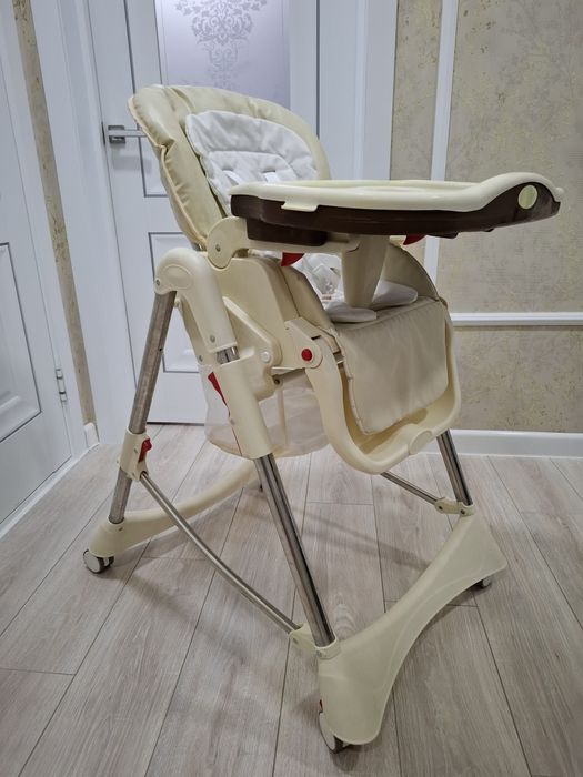 Продаётся Коляска стульчик в подарок