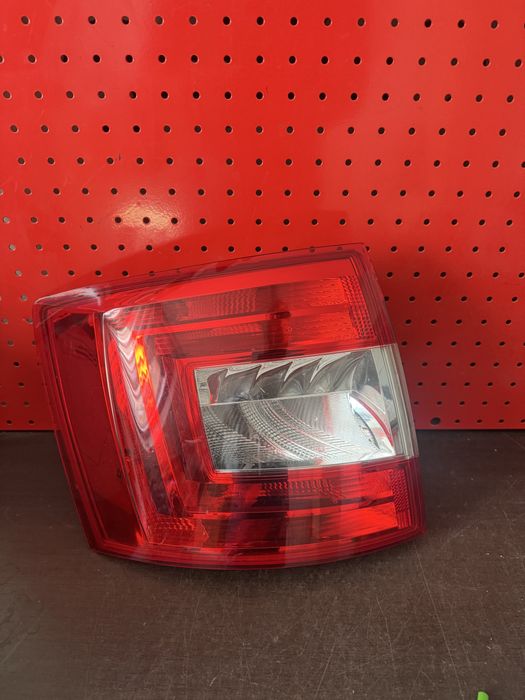 Stop stanga fara led Skoda Octavia 3 Combi Break nonfacelift