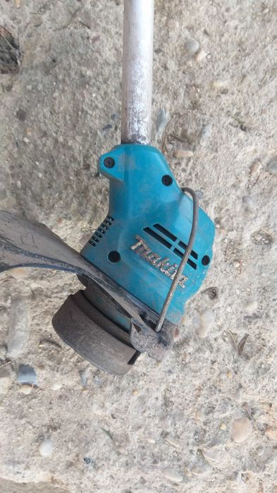 Makita тример за трева