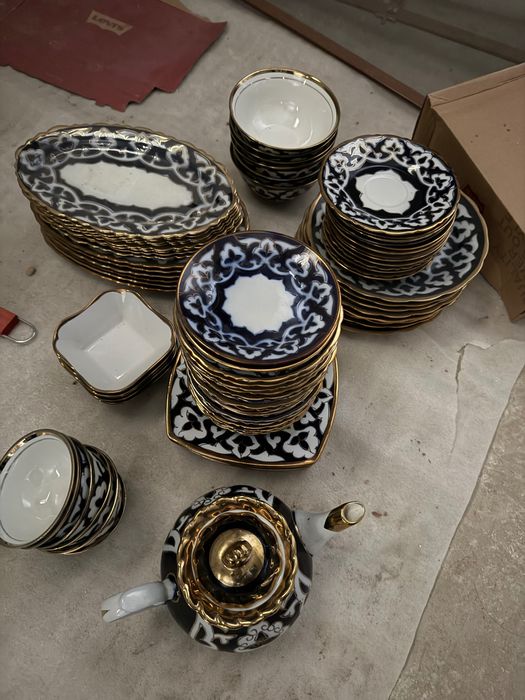 Посуда пахтагул сотилади