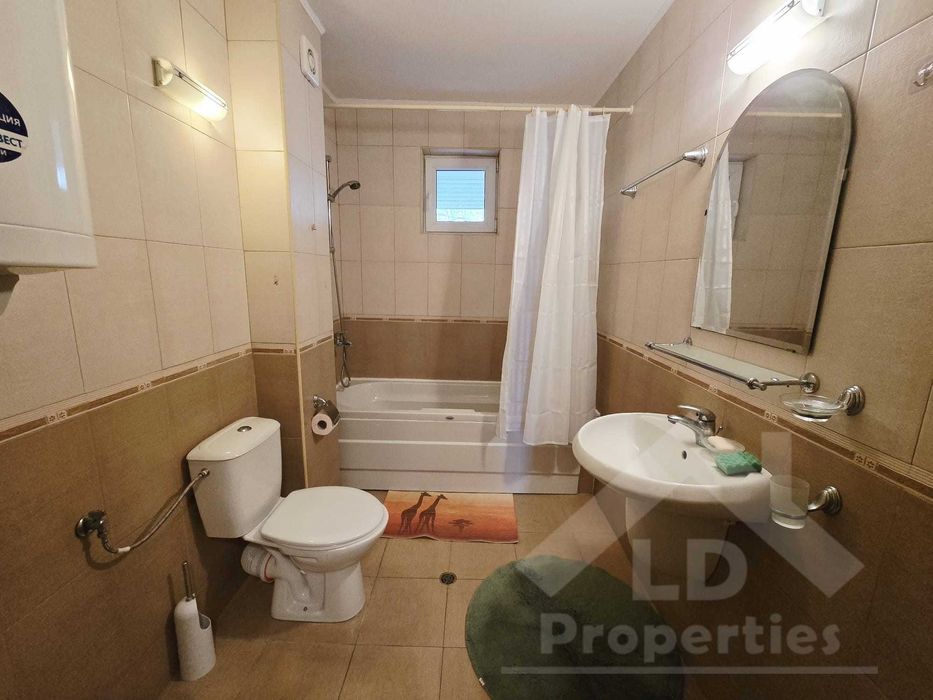 Продава се Тристаен апартамент в к.к. Златни пясъци - 100 кв.м за 1200 €/кв.м - Снимка #11