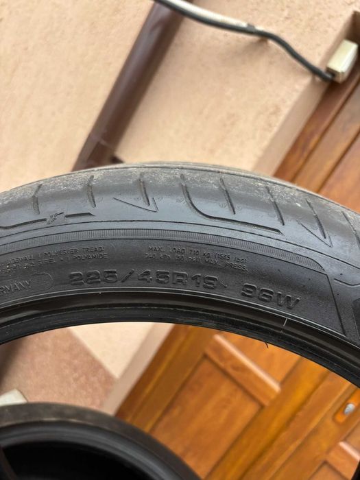 GoodYears R19 225/45/ 96W  cauciucur vara