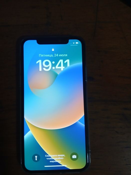 Iphone xs. Yaxshi