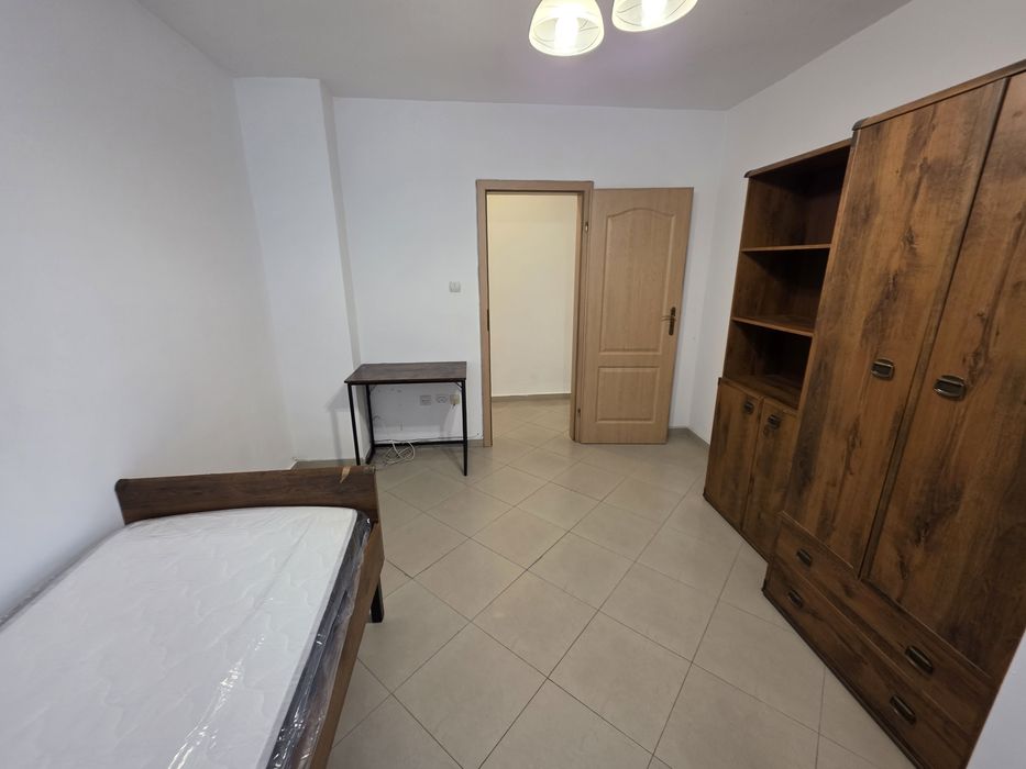 Дава се под наем Четиристаен апартамент в София, Изток - 150 кв.м за 1173 € - Снимка #15