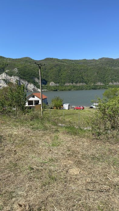Vand 1400 mp teren Dunare Cozla Berzeasca intre munti, panorama deosebita