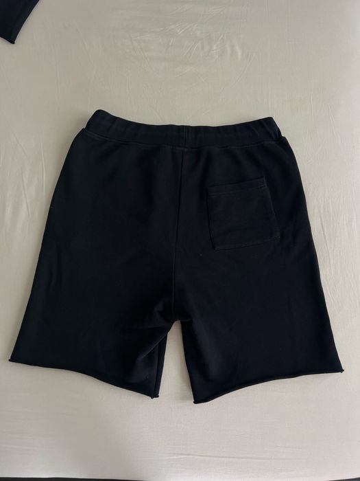 HUGO Boss • М Size • Комплект къси панталони и тениска • Черно • Памук