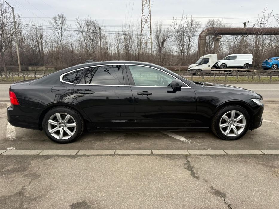 Volvo s90 d4 190cp 2018