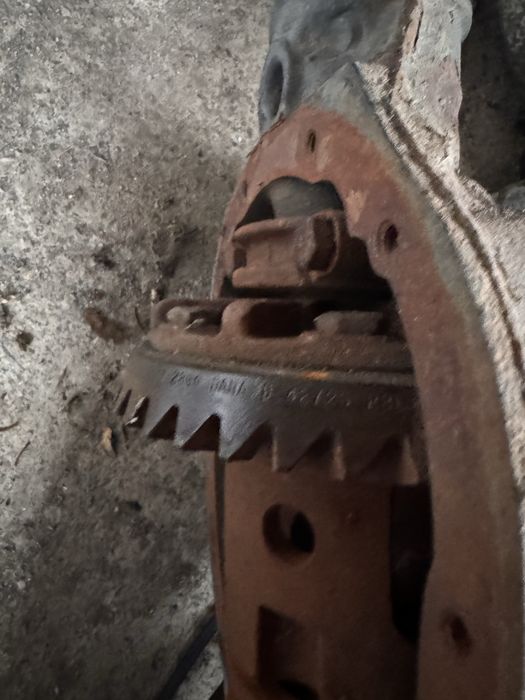 Заден Мост за Тойота Ланд Крузер J90