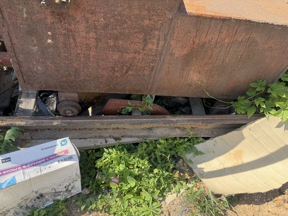 Продаётся пресс для макулатуры, ПЭТ и тд