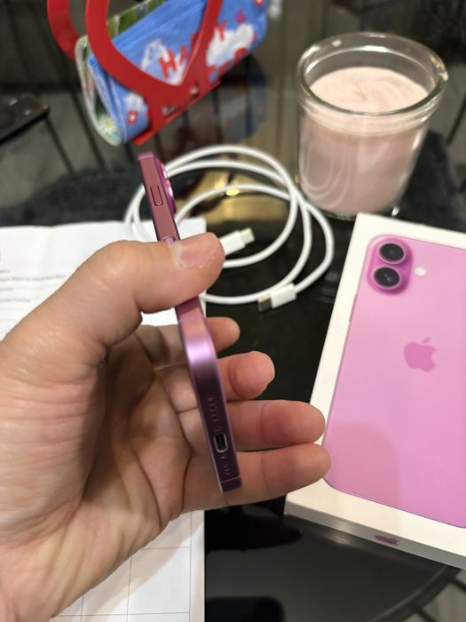IPhone 16 Pink 128GB в гаранция