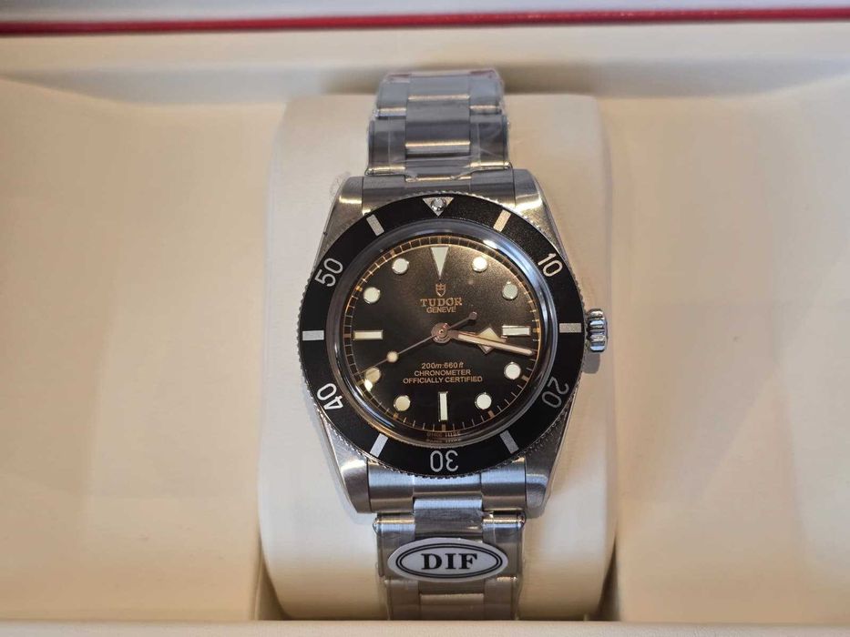 Tudor Black Bay 54 – 37 mm