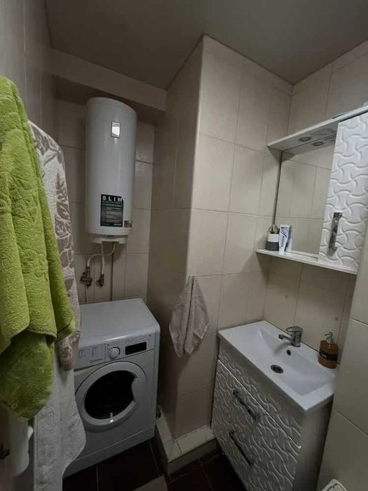 Дава се под наем Двустаен апартамент в София, Зона Б-18 - 66 кв.м за 459 € - Снимка #2