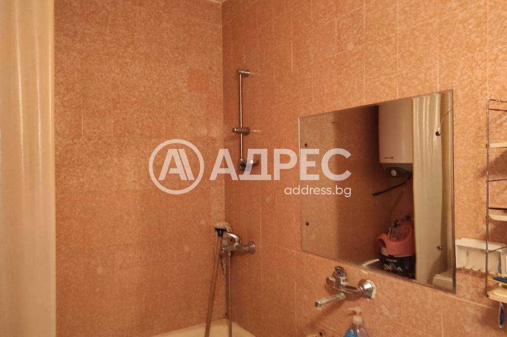 Многостаен апартамент в центъра на гр. Разград