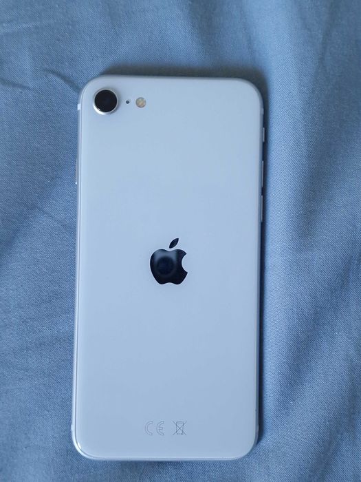 Iphone SE 2-ра генерация 64gb бял