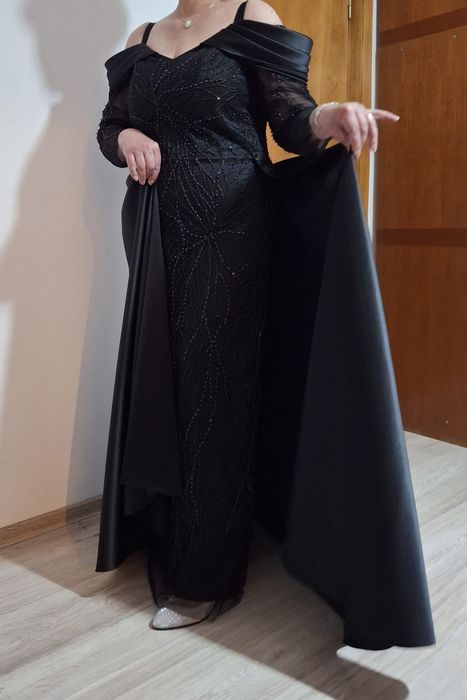 Rochie de seara, eleganta,purtata doar câteva ore!