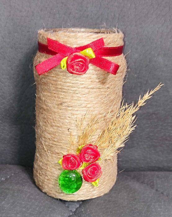 Ръчно, изработени бурканчета,бутилки и  вази на различни цени