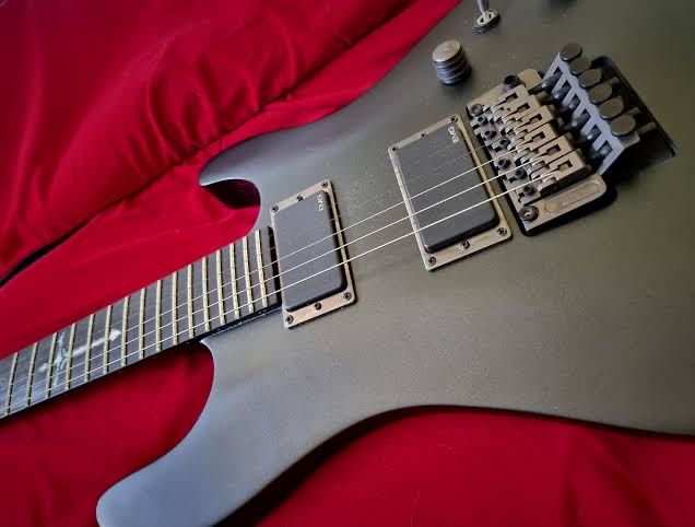 Электрогитара Cort EVL-K6