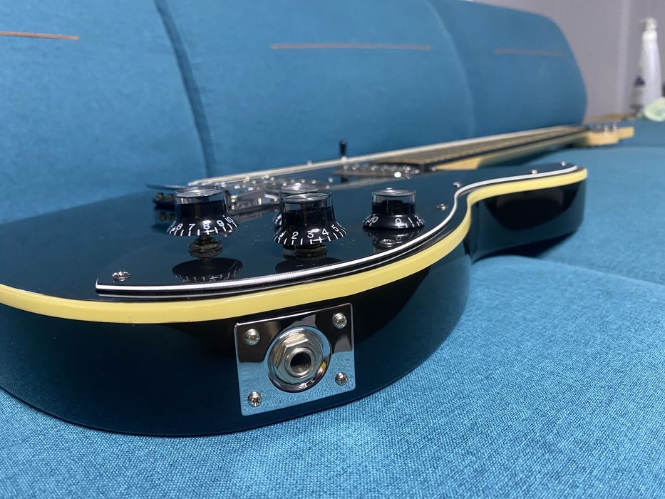 Электрогитара Schecter Daimond series/ Чехол