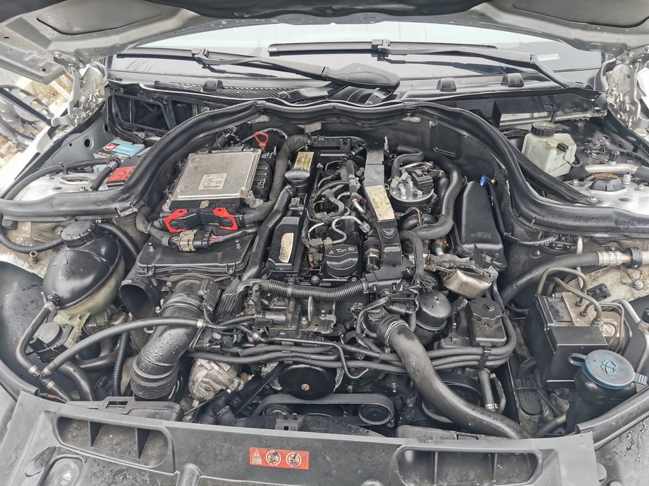 Dezmembrez W204 combi 2.2 euro5  Om 651 204cp automata
