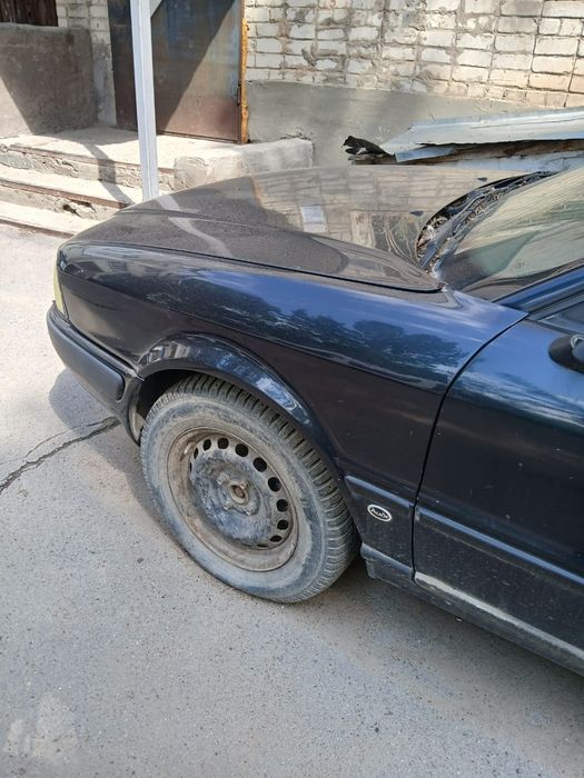 Срочно продаю ауди 80