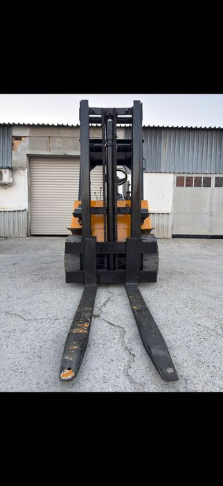 Мотокар BT Балканкар 3.5Т Перкинс 4-ка