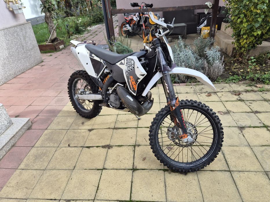 Vând 3 motociclete KTM – 300 EXC, 125SX și 65 SX – 2 timpi