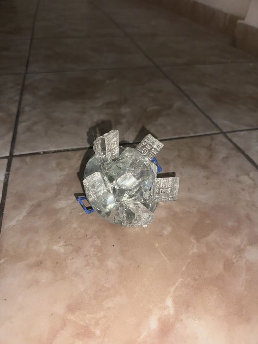 продам споты