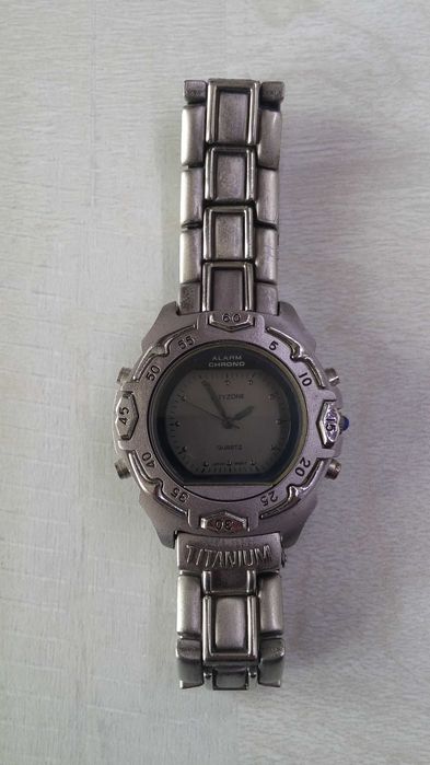 Ръчен мъжки часовник Cityzone Titanium Eco-Drive