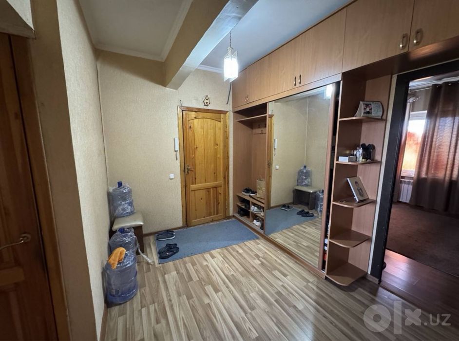 Госпитальный 3/5/9 Спец План Срочно 2балкона 2/6-2/3 84квм