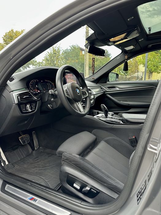BMW Seria 5 540i G30 Facelift - Mild Hybrid - Pachet M - motor B58 - 333HP - Pret redus