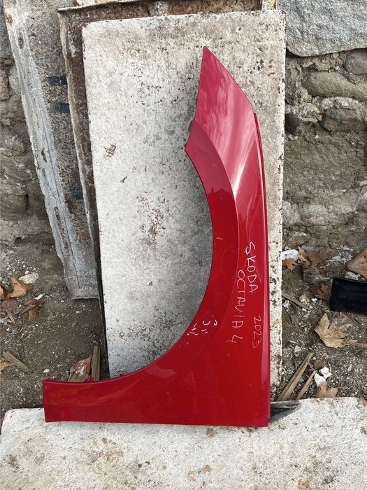 Skoda Octavia 4 ляв и десен калник 2023