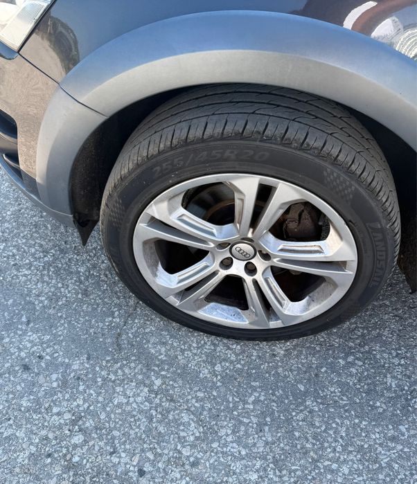 Audi Q5 3.0tdi  quattro 2010г на части  Имам няколко мотора 2.0tfsi 2.0tdi 3.0tdi bang Ccw Caha Cah Cag Caga Cdu ном 747